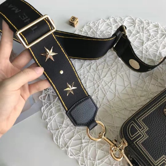 🌈🌈Marc Jacob Crossbody 🌈 🌈 - Picture 6 of 8